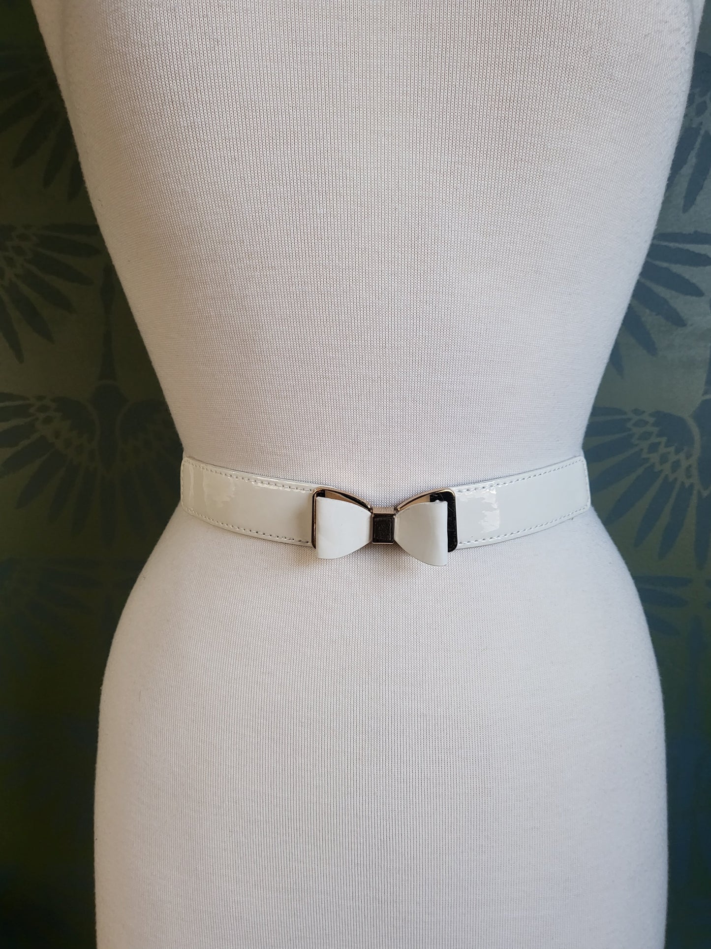 Vibrant Bow Belt
