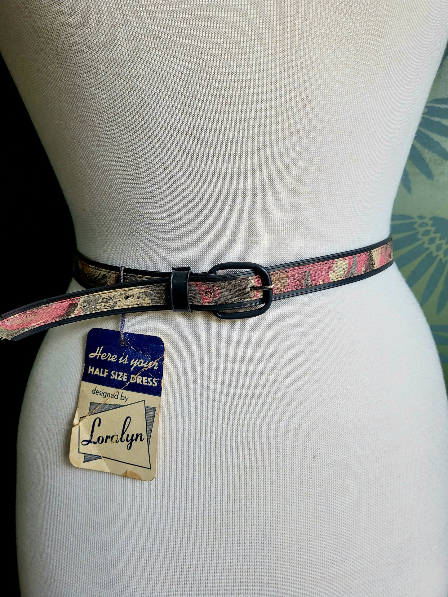 Vintage Loralyn Gray and Pink Abstract Print Belt