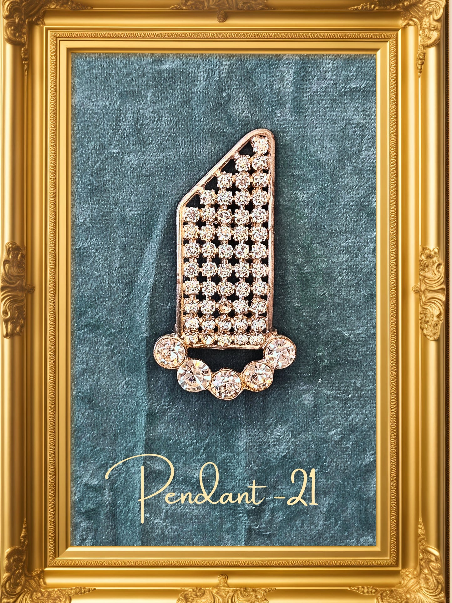 Vintage 1950's-1960s Rhinestone Brooch - Pendant