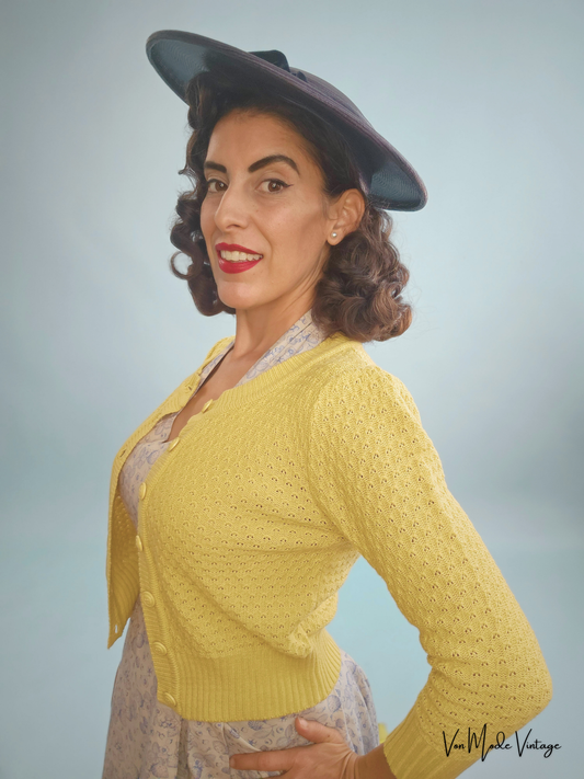 Vintage Style Knit Cardigan -Honey