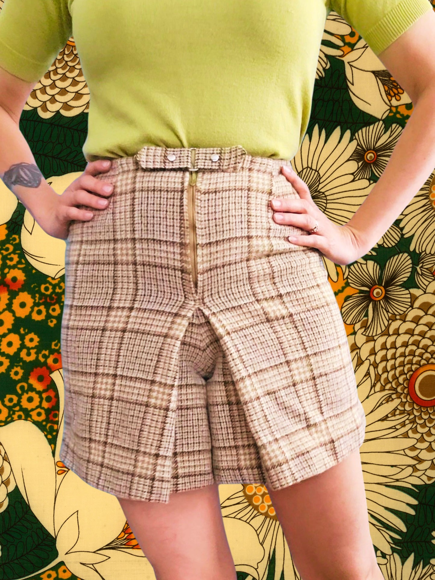 Style 4017 - 1960's Wool Mini Skort