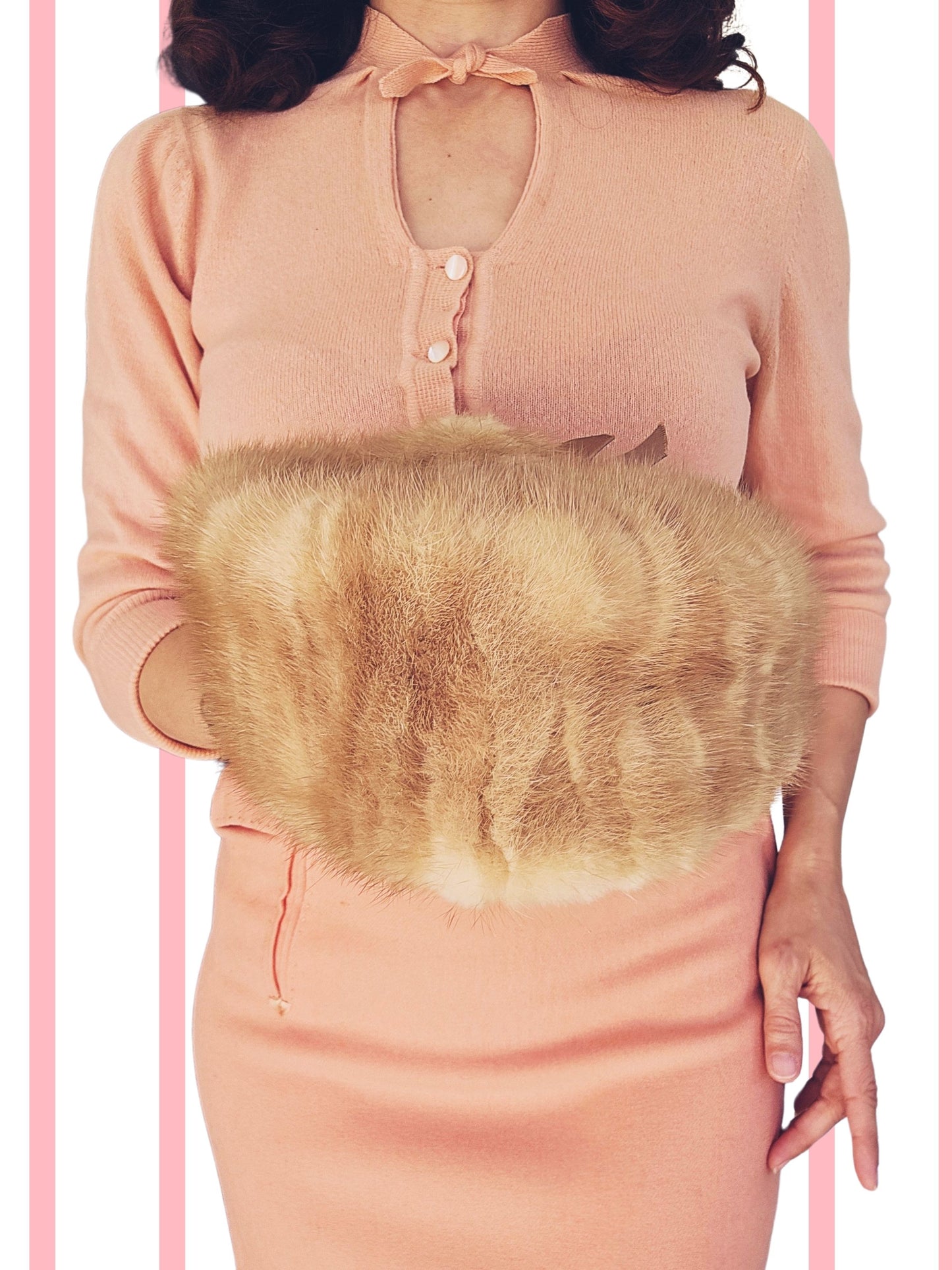 SOLD - Vintage "Darcel" Palomino Mink Pillbox Topper
