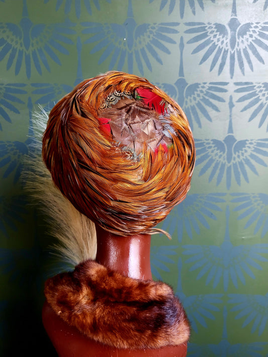 HAT81 - Vintage 1950's-1960's High Crown Feather Hat