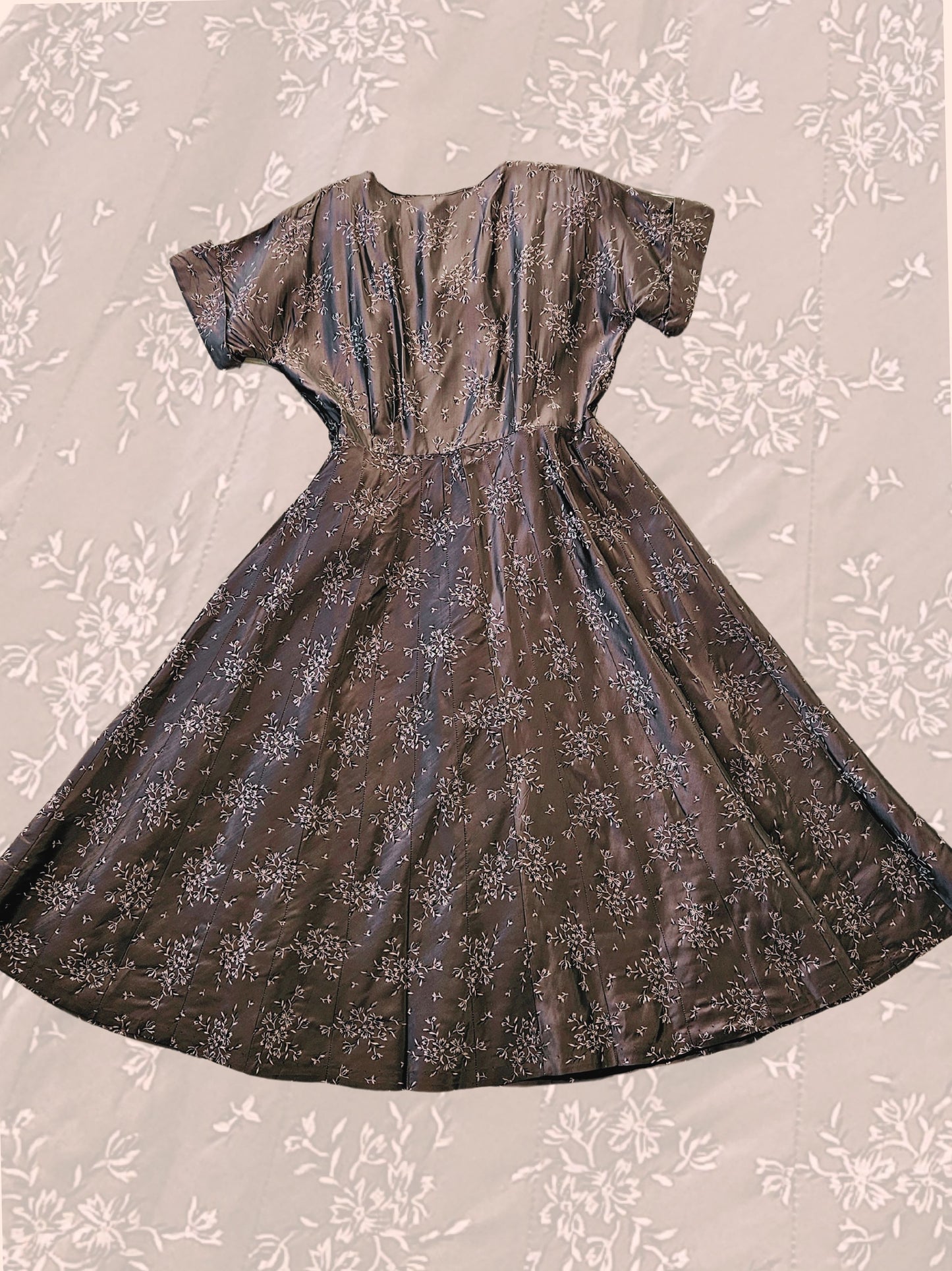 SOLD - Vintage 1950's Fit & Flare Dress