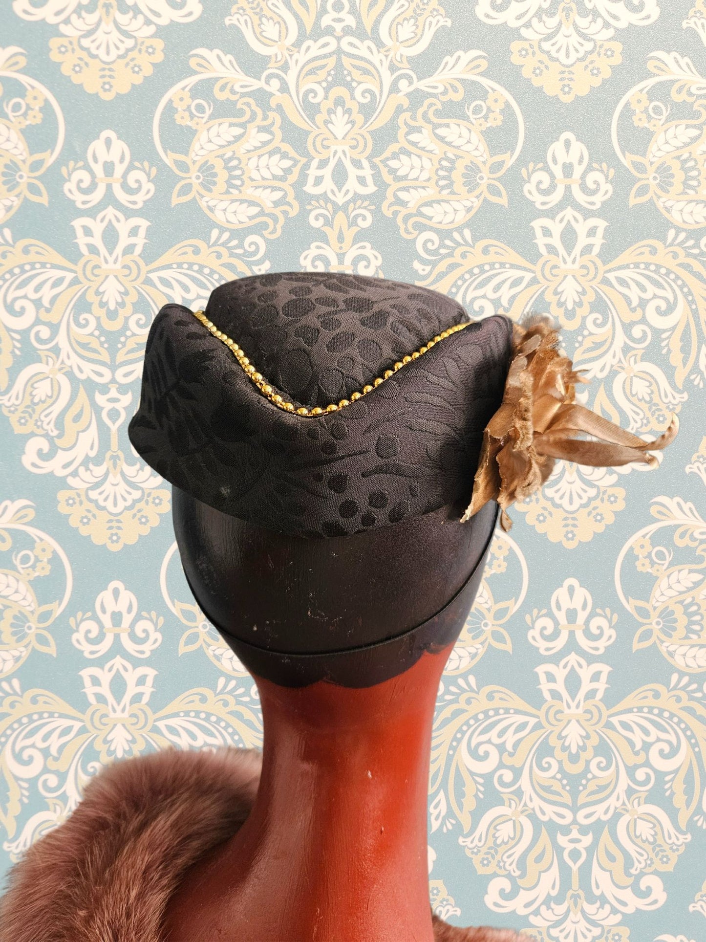 Vintage Brocade Side Cap