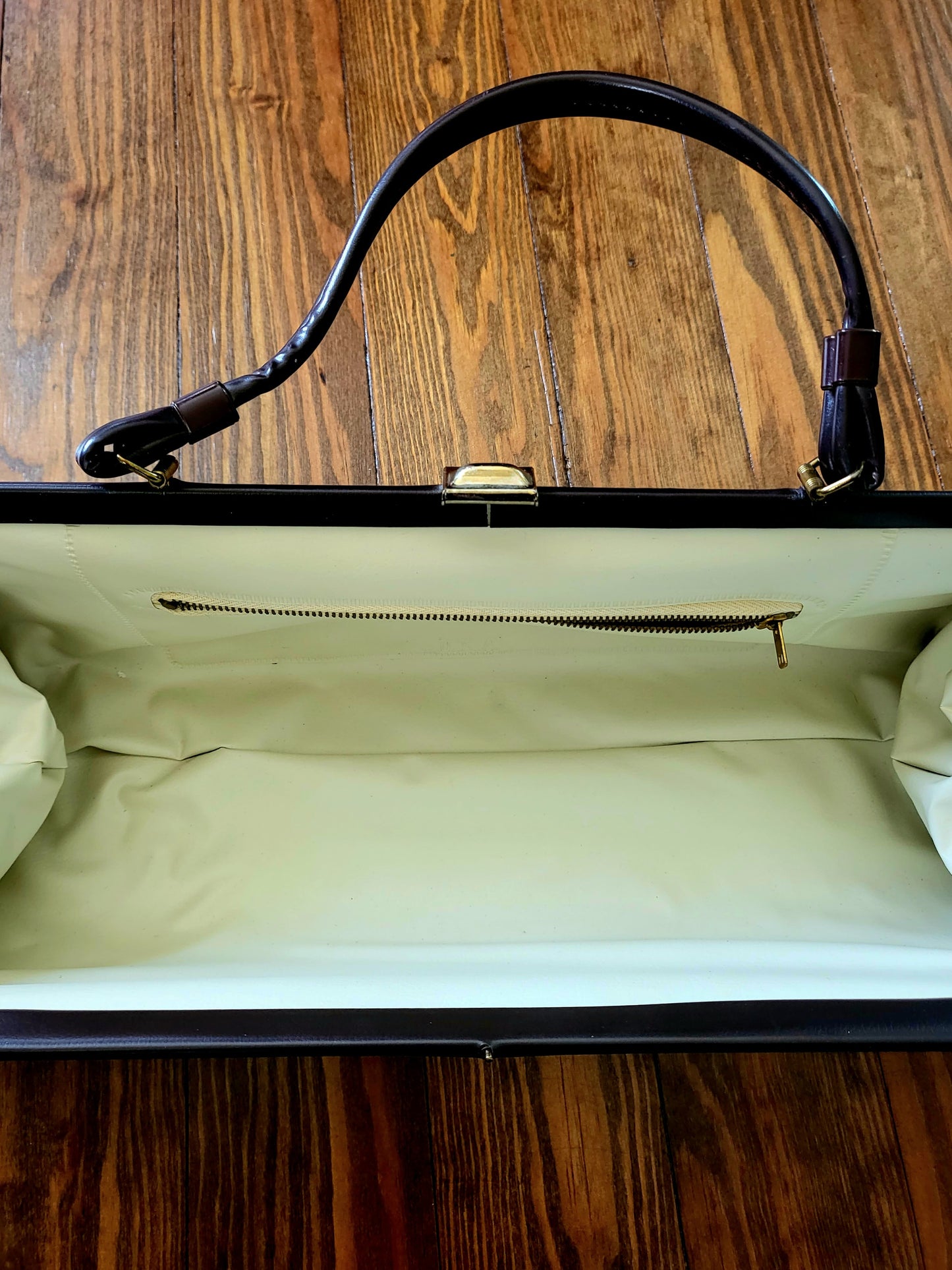SOLD - Vintage 1950's - 1960's Chocolate Brown Vinyl Barrell Handbag