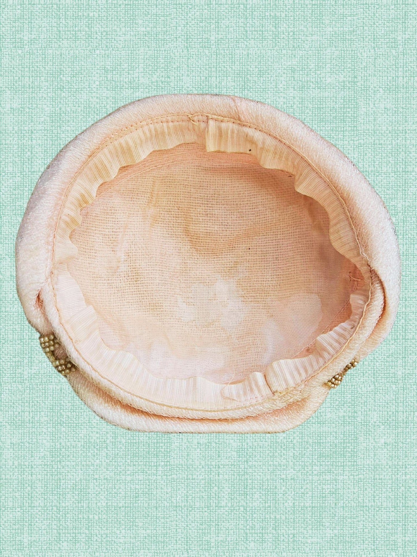 Vintage Pale Peach Topper