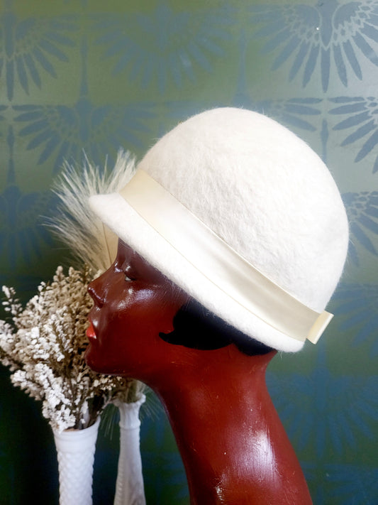 HAT32 - Vintage 1960's Corona Mohair Volume Hat