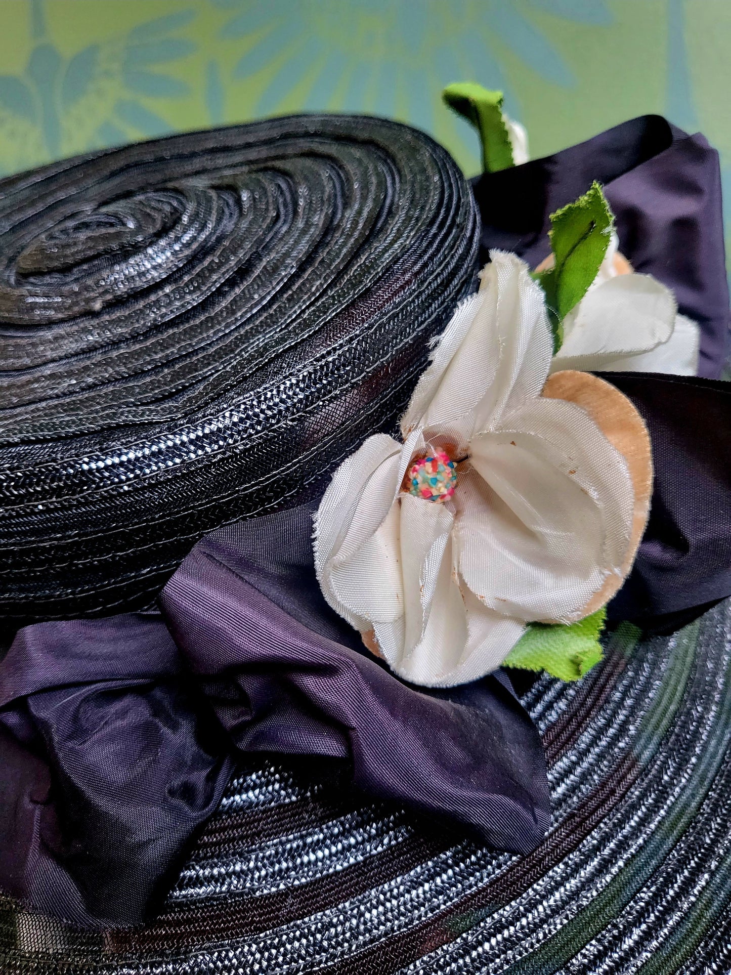 HAT27 - Vintage Striped Black Straw Weave Wide Brim Sun Hat