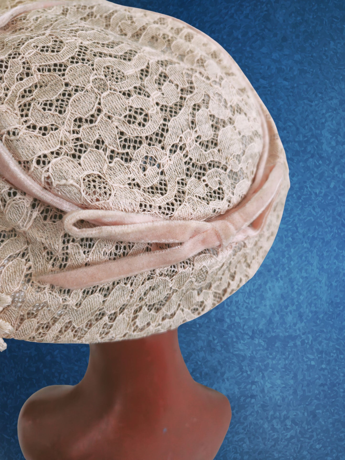 SOLD - Vintage 1940's-1950's Pale Pink Lace Saucer Hat