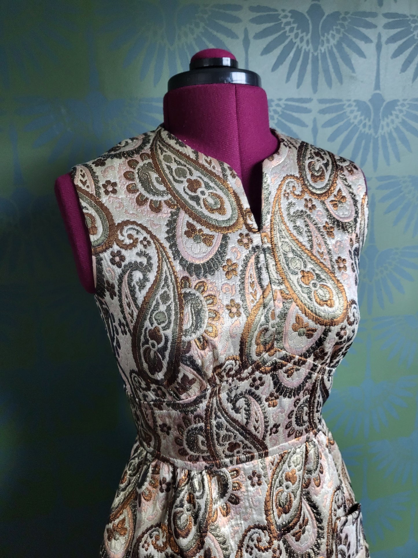 SOLD - Vintage 1960's Kent Original Metallic Bronze Paisley Short Gown with Jacket