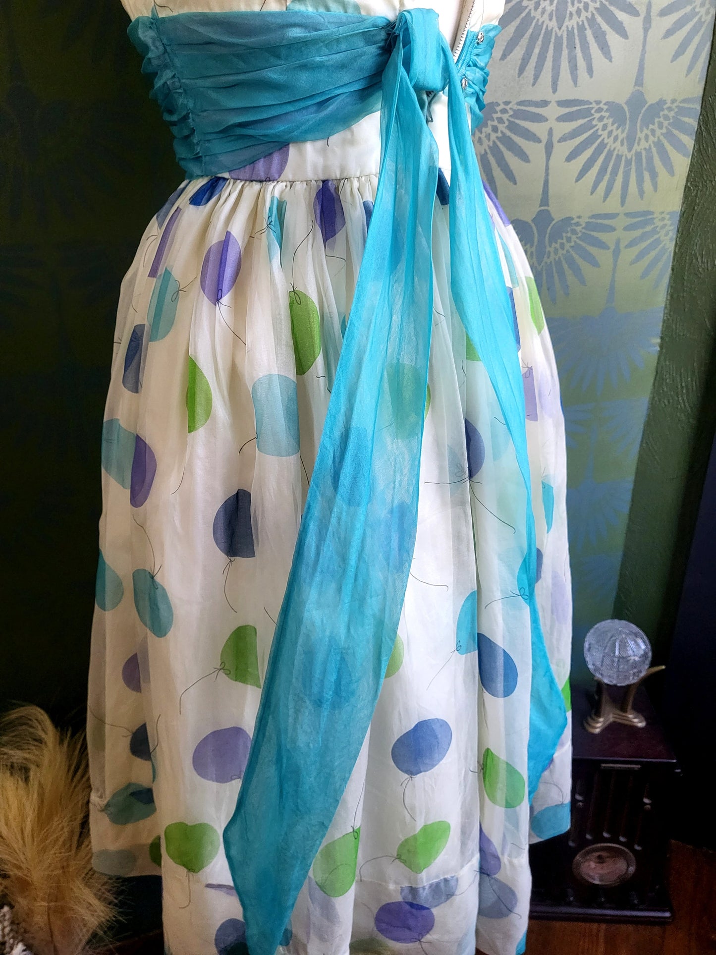 SOLD - Vintage 1950's Jr. Theme of New York Balloon Print Dress