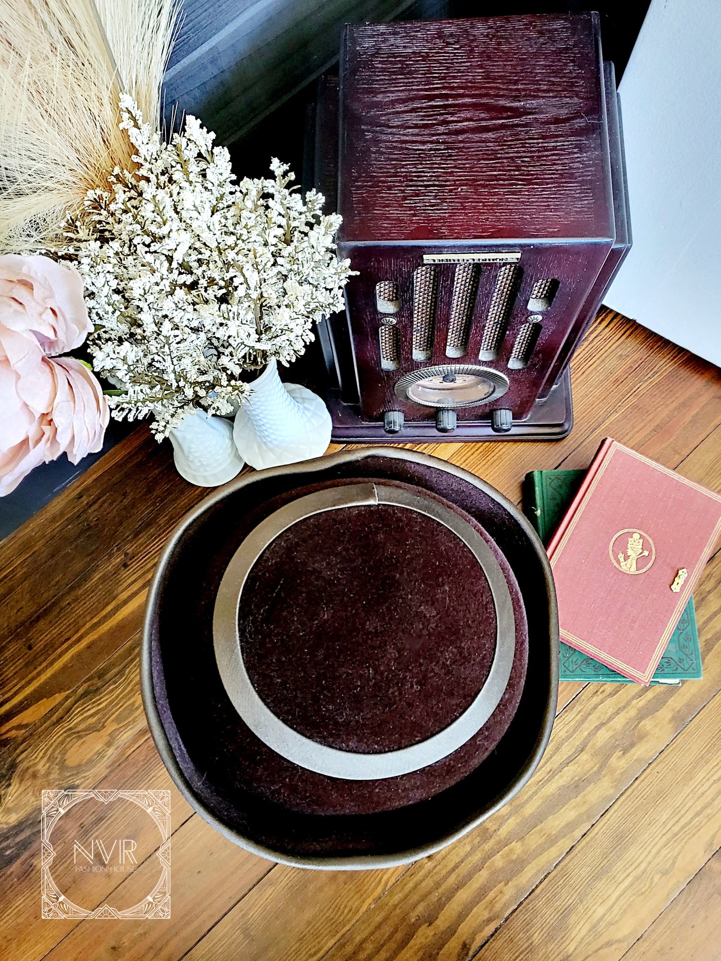 SOLD - Vintage 1940's-1950's Dowa for Joseph Horne -Brown Felt and Satin with Rolled Brim Topper
