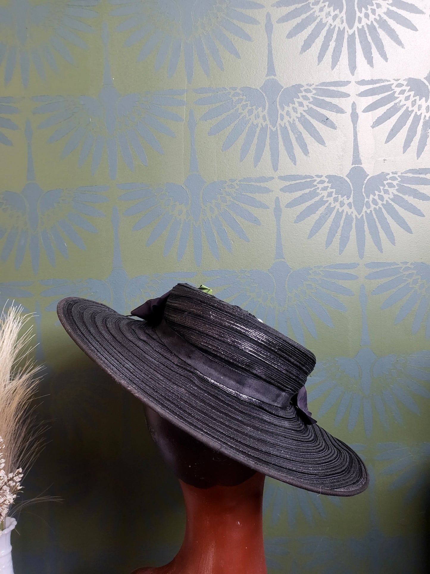 HAT27 - Vintage Striped Black Straw Weave Wide Brim Sun Hat