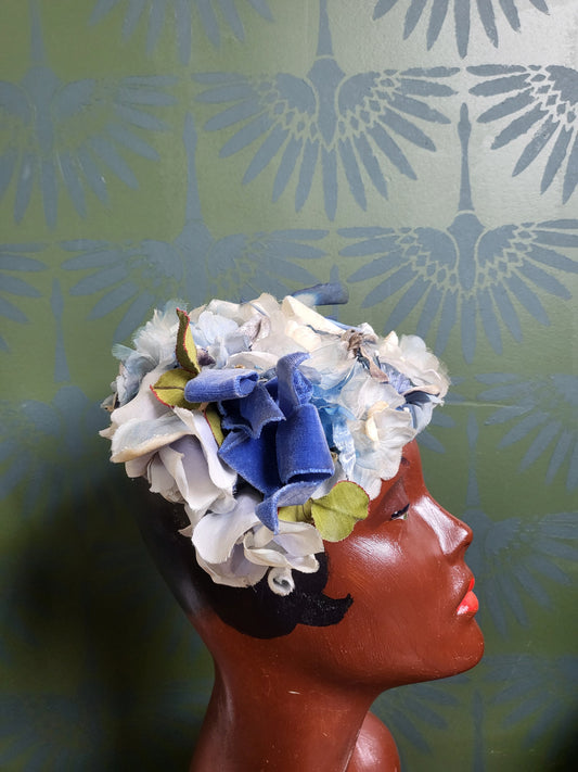 HAT5 - Vintage 1950s-1960s Cornflower Blue and Ivory Cotton Flower Fancy Topper