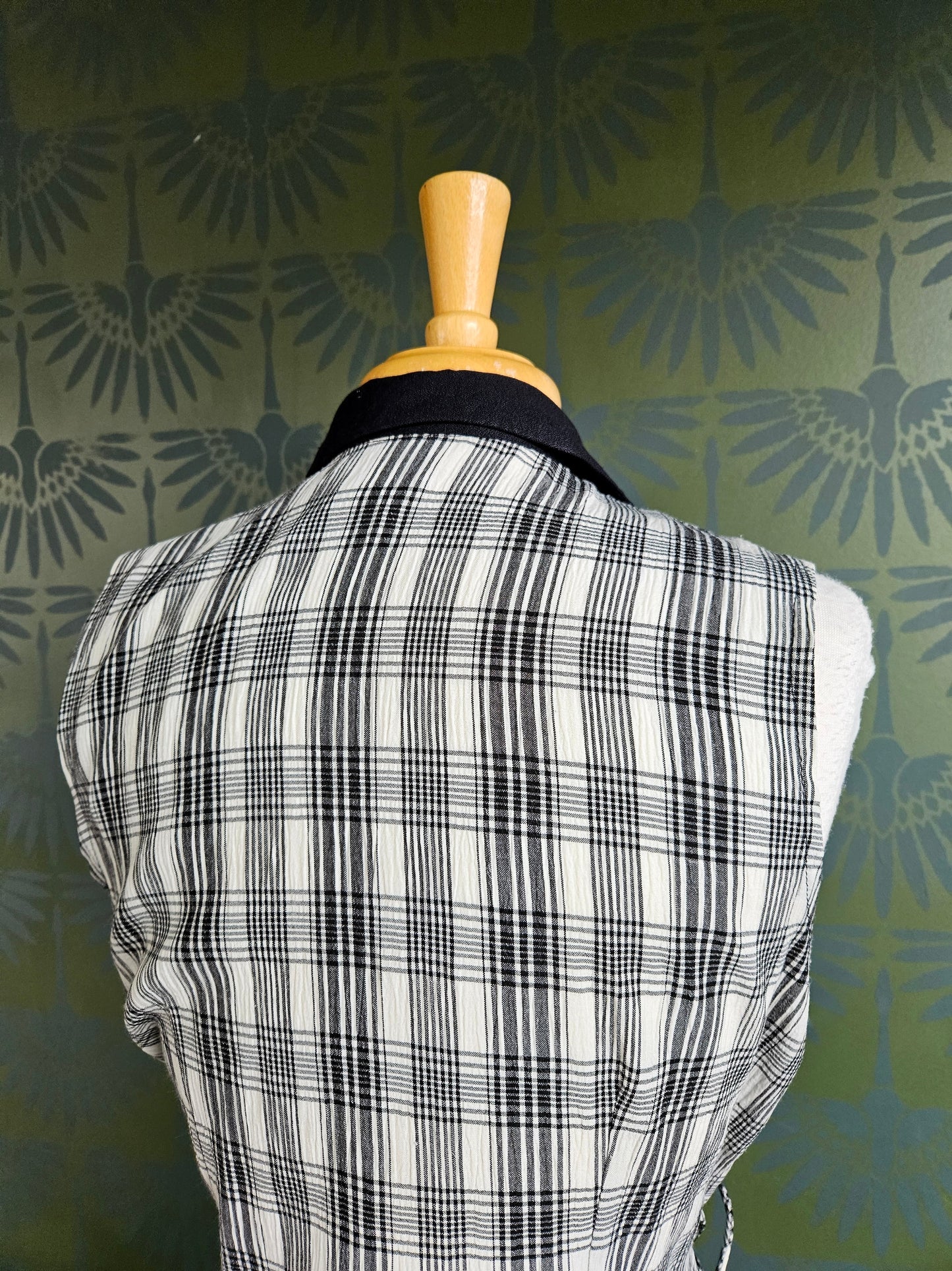 SOLD - Vintage 1980's "Cindy" Plaid Shirtwaist Shift Dress