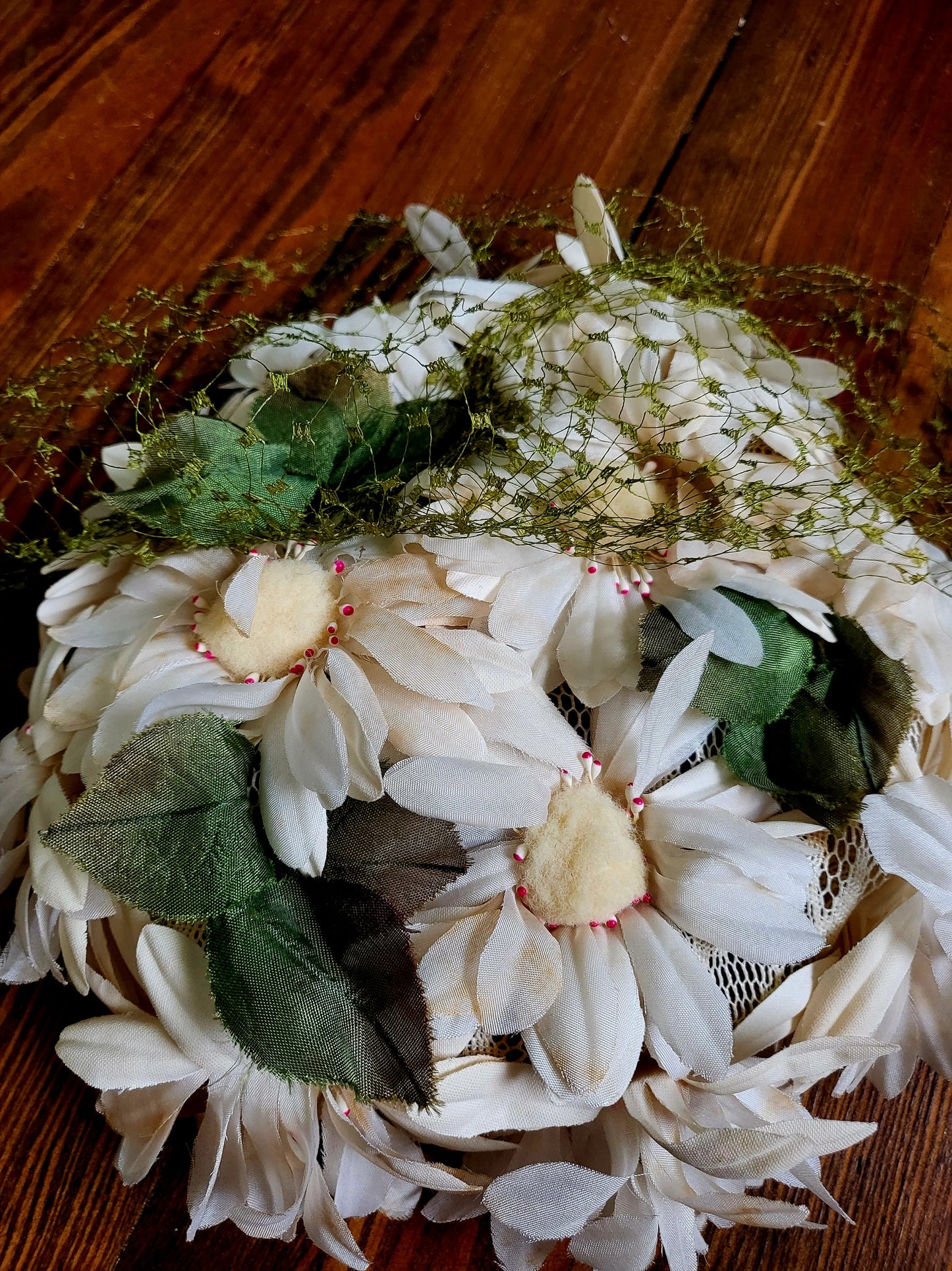 SOLD - Vintage 1950s-1960s Kent of New York Ivory Daisy Trimmed Topper With Green Birdcage Veil