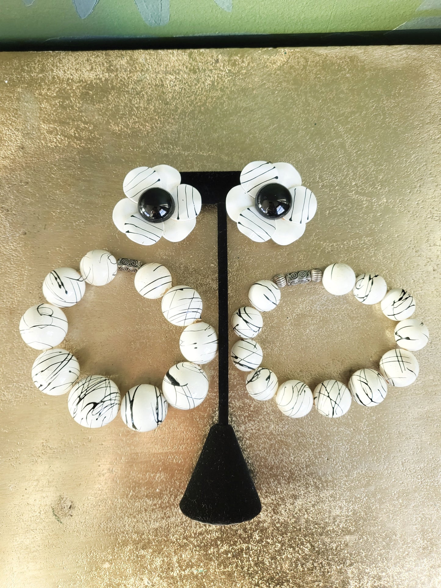 SOLD - Vintage White and Black Abstract Flower Earrings and Bracelet Set