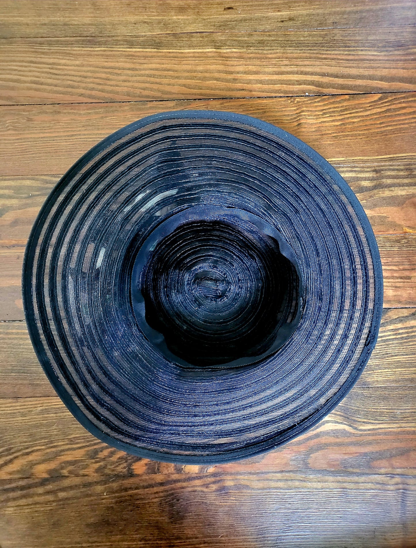 HAT27 - Vintage Striped Black Straw Weave Wide Brim Sun Hat