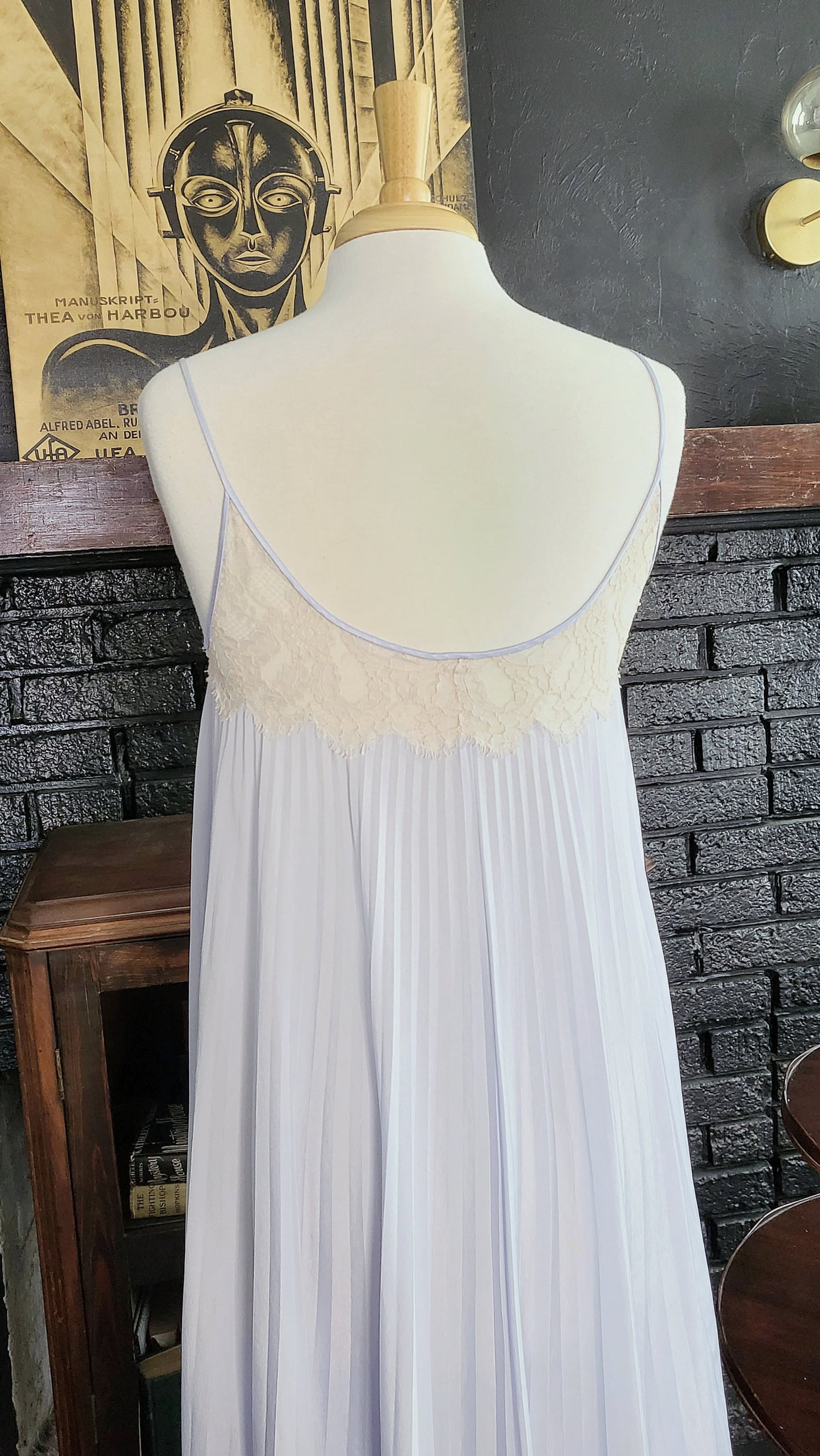 SOLD - Vintage 1960's-1970's Lavender Peignoir Set