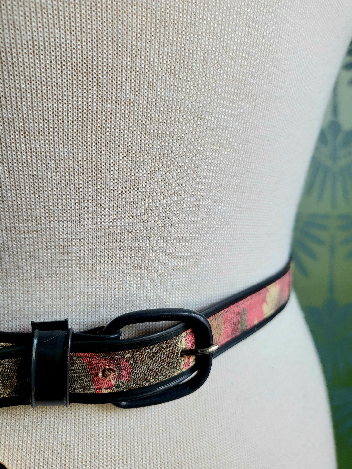 Vintage Loralyn Gray and Pink Abstract Print Belt