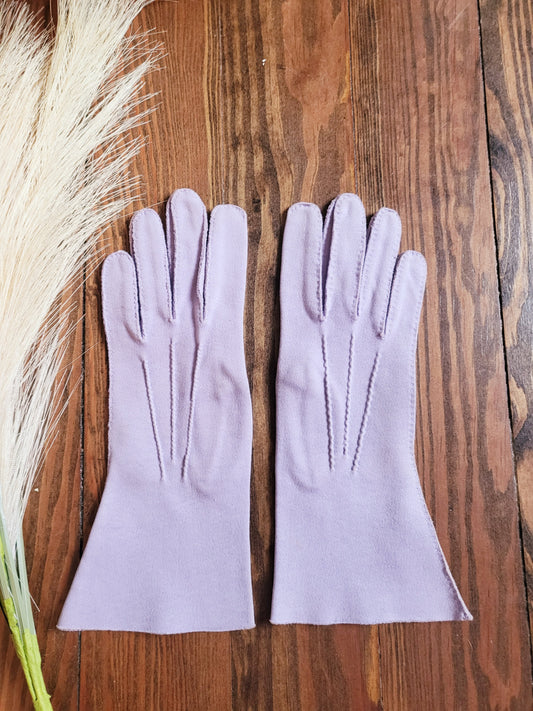 Vintage 1950's-1960's Lilac Gloves