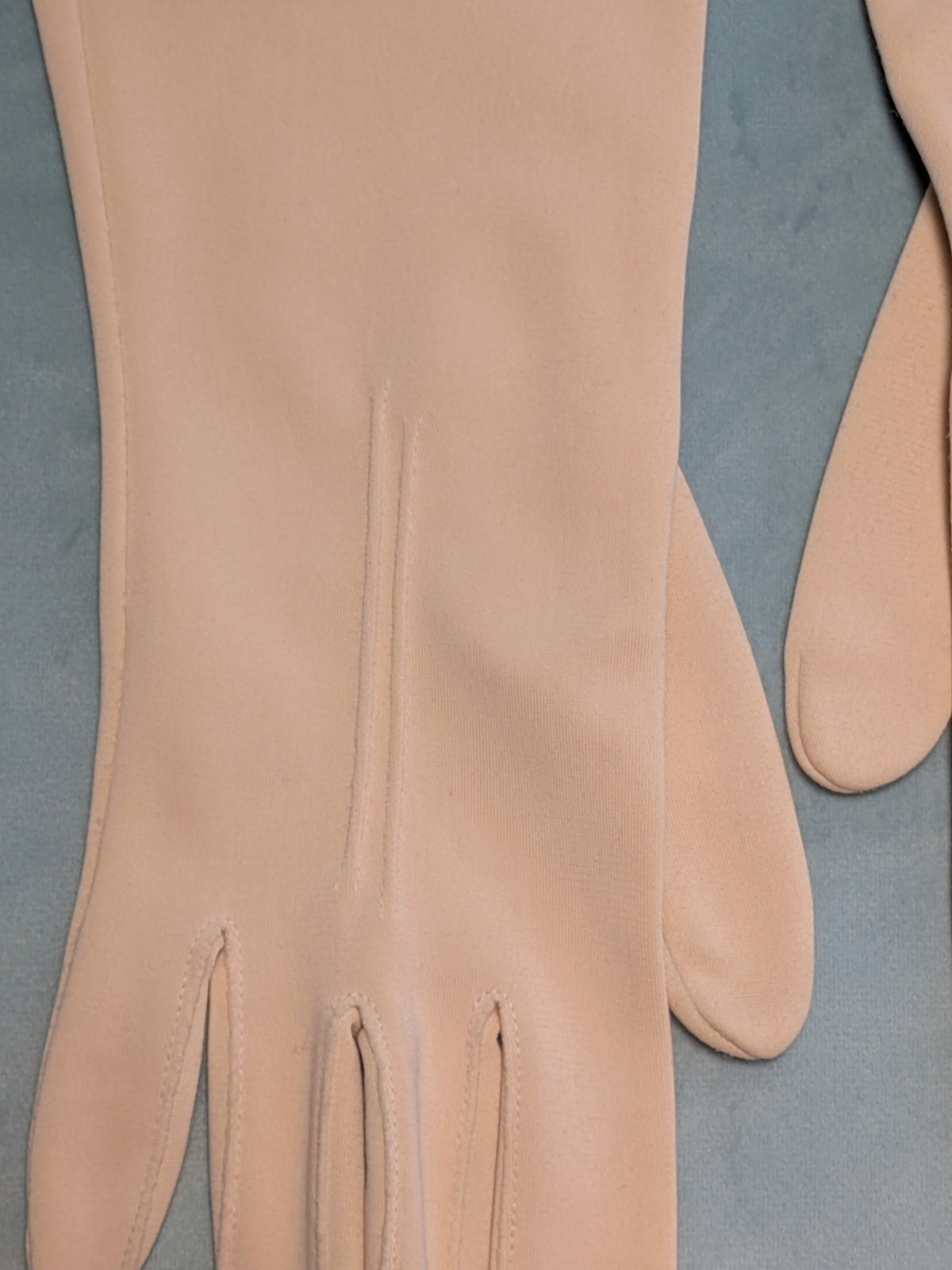 Vintage 1950s Beige Gloves
