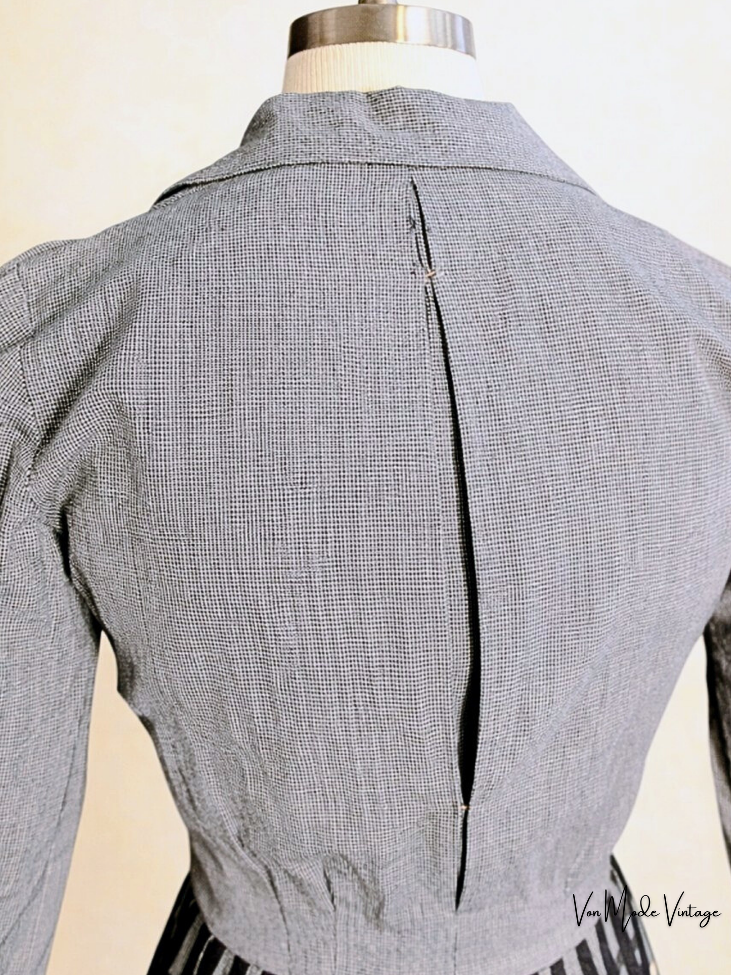 Vintage 1950s Jerell Jr. Gray Plaid Shirtwaist Dress