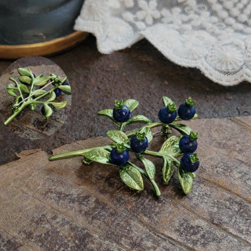 Blueberry Bunch Brooch