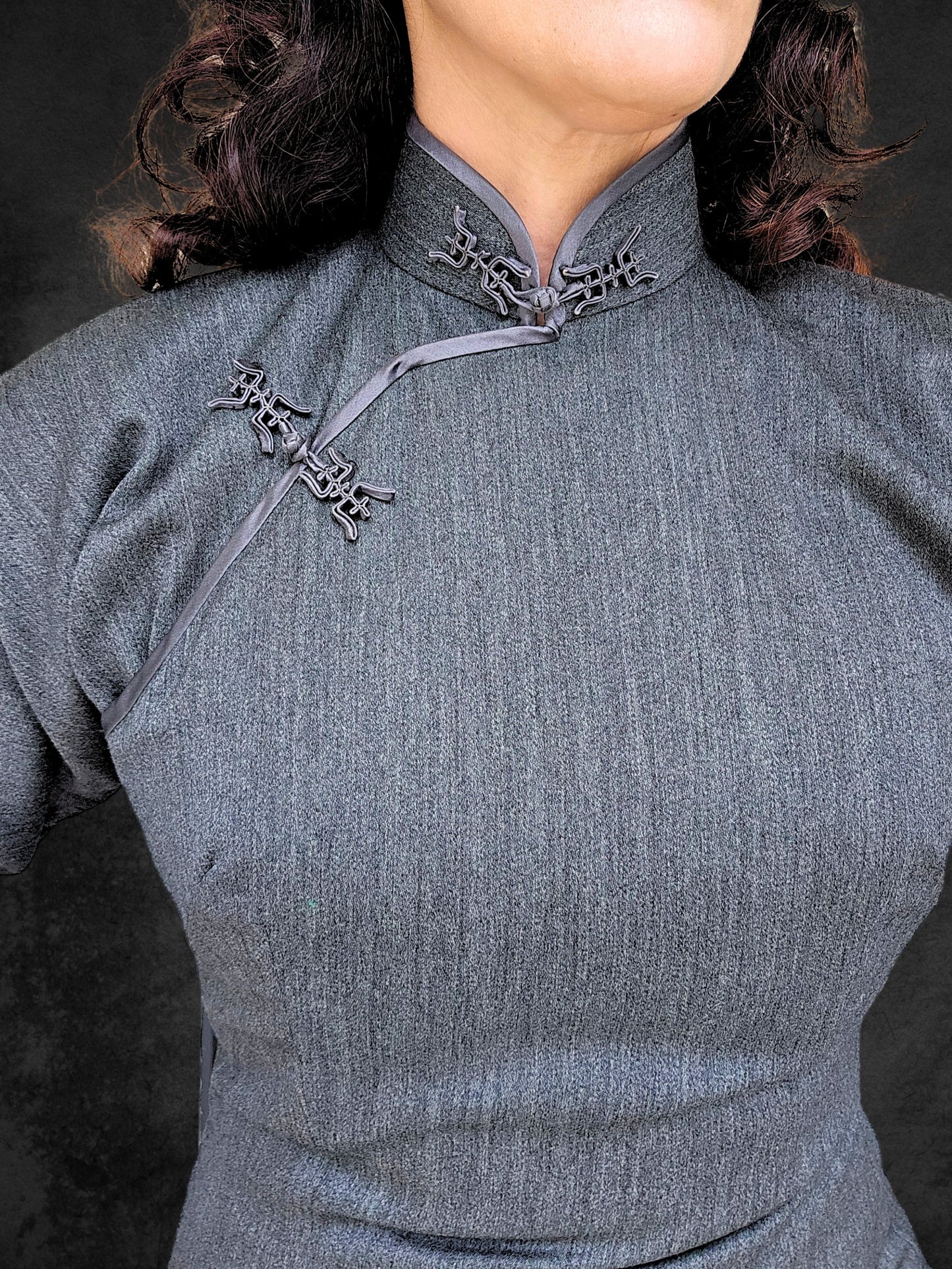 SOLD - Vintage 1950's-1960's "Ching Chin E. of Chicago" Charcoal Grey Cheongsam