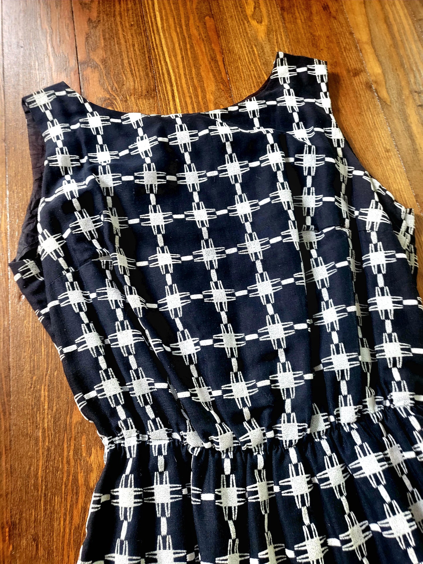 SOLD - Vintage Atomic Print Day Dress - Black/White