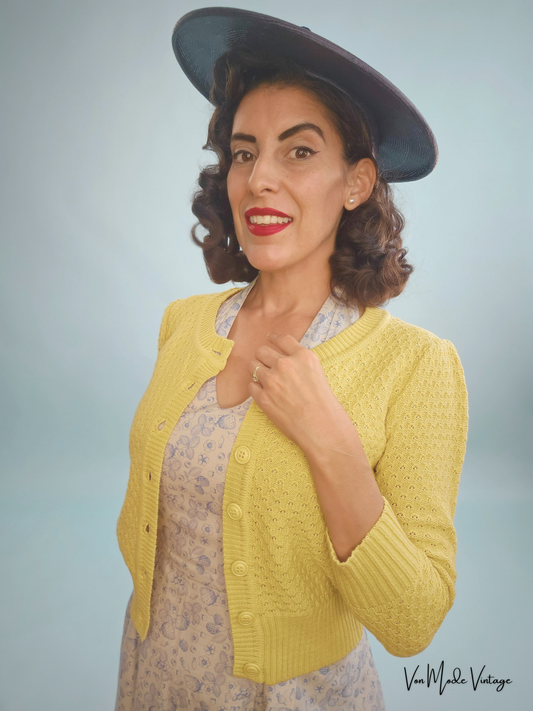 Vintage Style Knit Cardigan -Honey