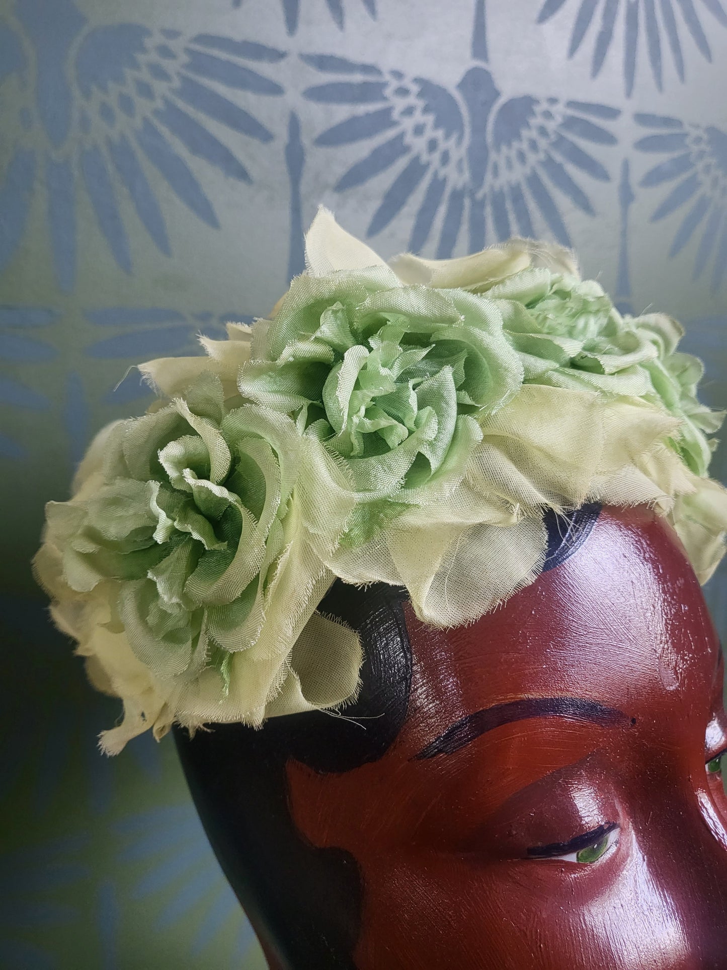 SOLD - Vintage 1950s-1960s Pale Green Chiffon Flower and Petal Juliet Cap