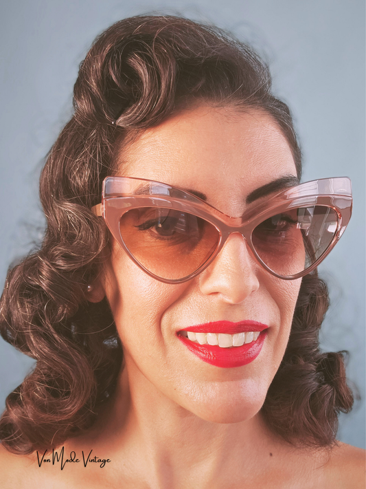 1950s Style Wide Cat Eye - Coffee/Beige