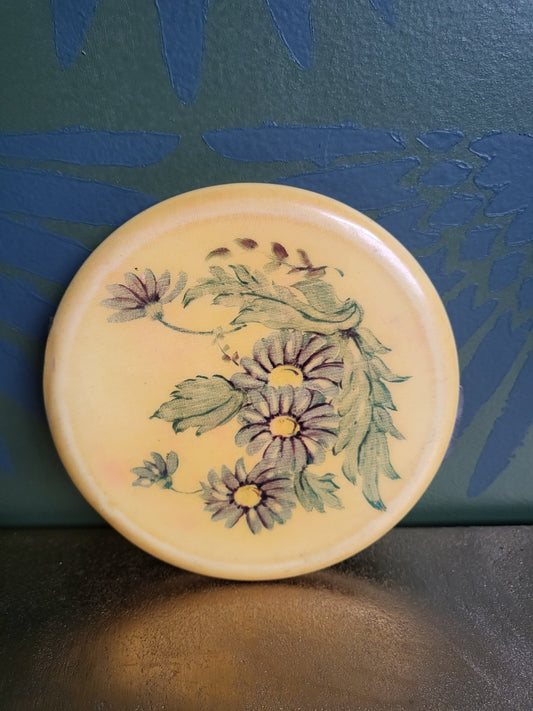 SOLD - Vintage Rex Fifth Avenue Large Face Powder Compact - Daisy