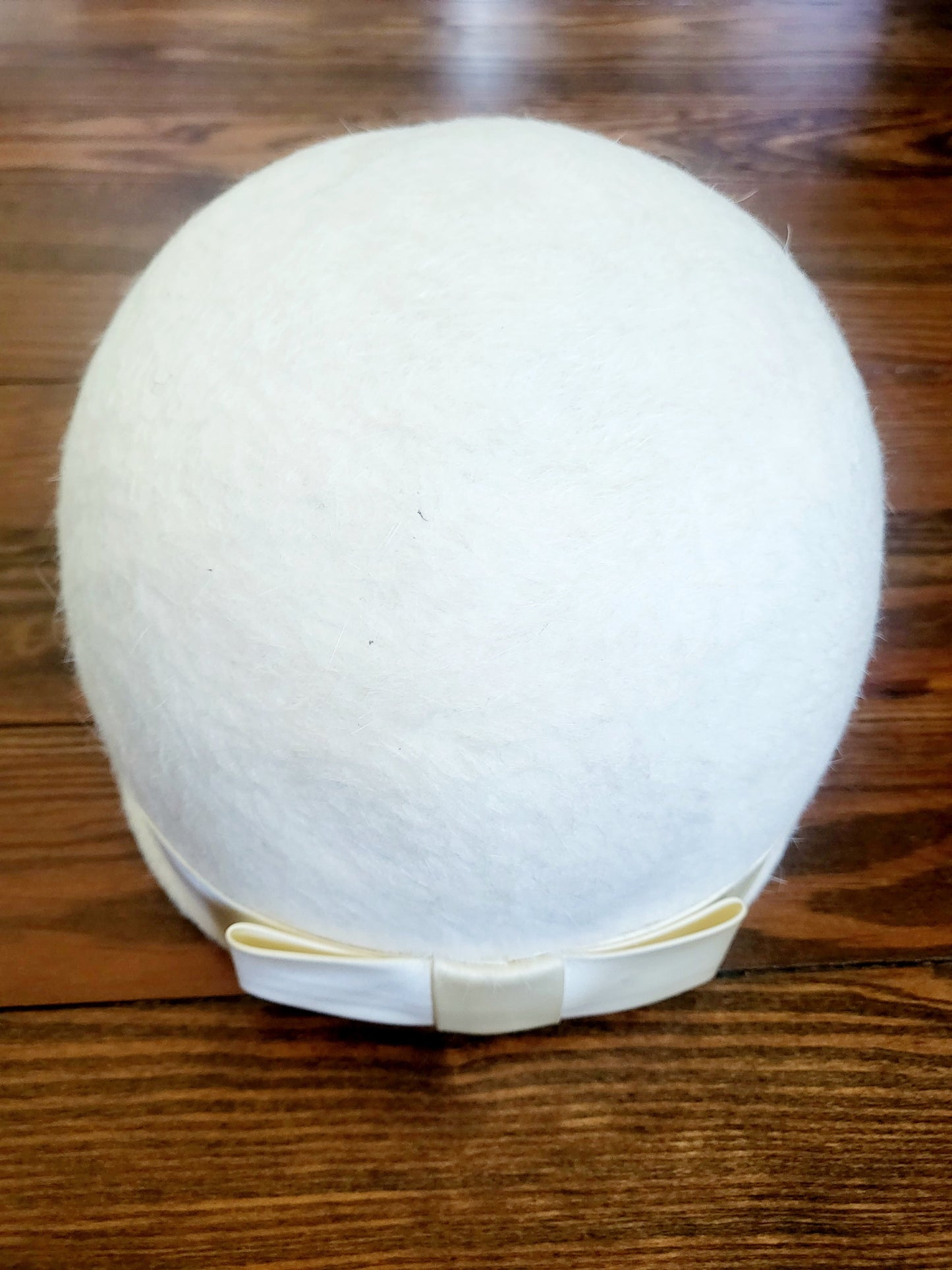 HAT32 - Vintage 1960's Corona Mohair Volume Hat