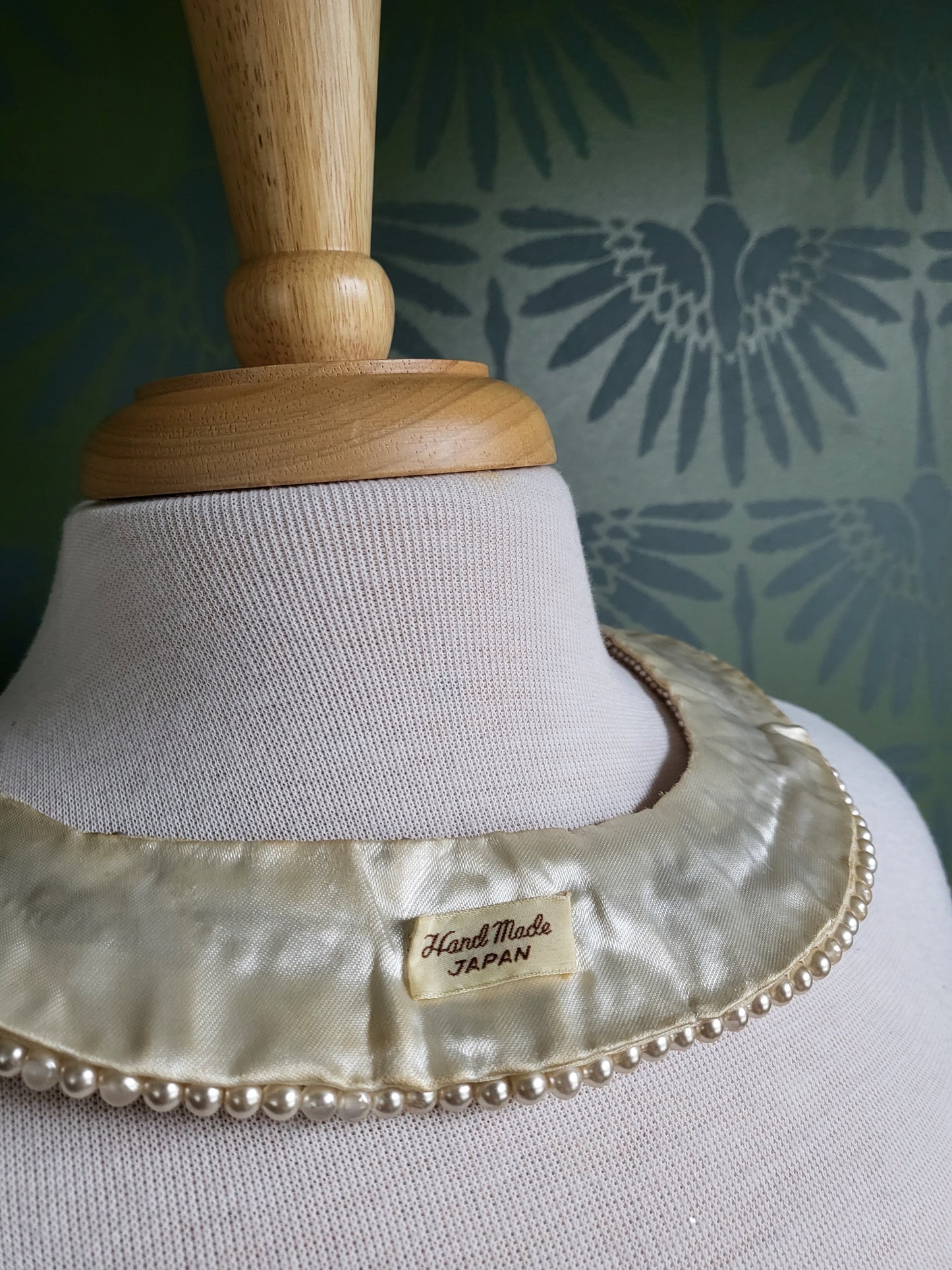 SOLD - Vintage Bead and Faux Pearl Collar