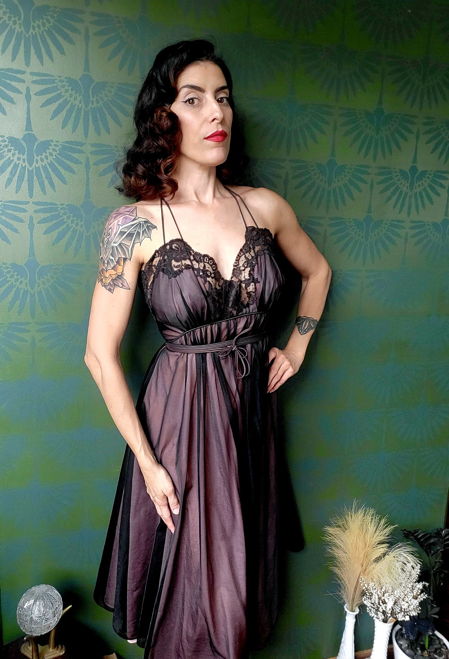 SOLD - Vintage 1950's Vanity Fair Negligee - Black/Pink