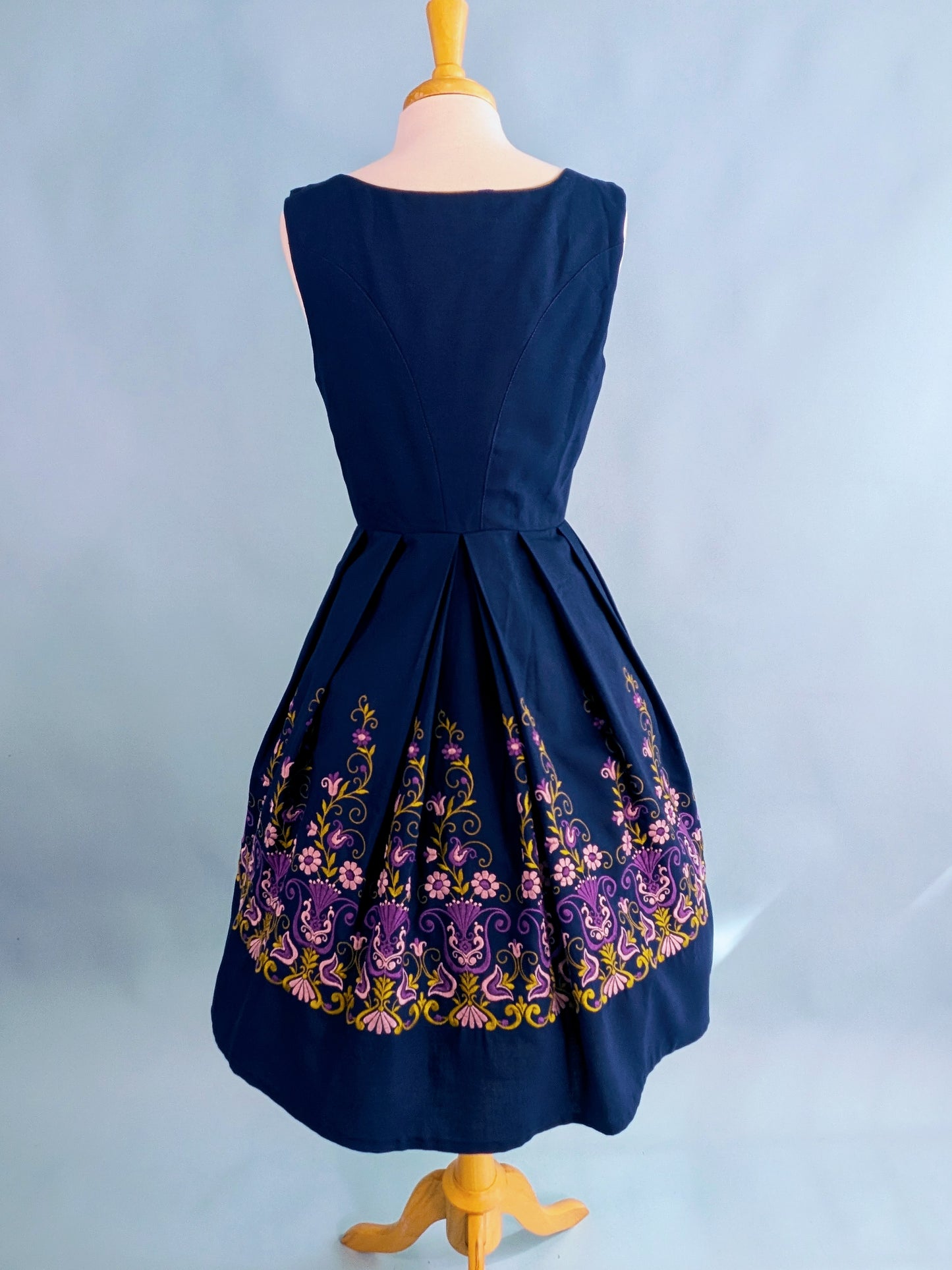 Vintage 1960s Navy Dirndl