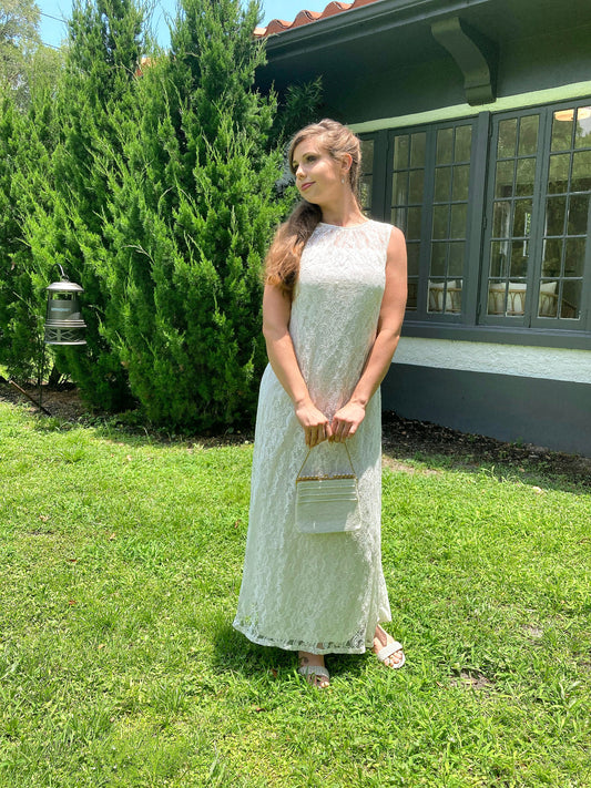 SOLD - Vintage 1960's "Anne Fogarty" Daisy Trim White Linen Shift Dress