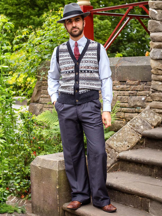 STYLE 4007 - 1940's Vintage Style Hugo Fishtail Back Trousers in Slate Grey