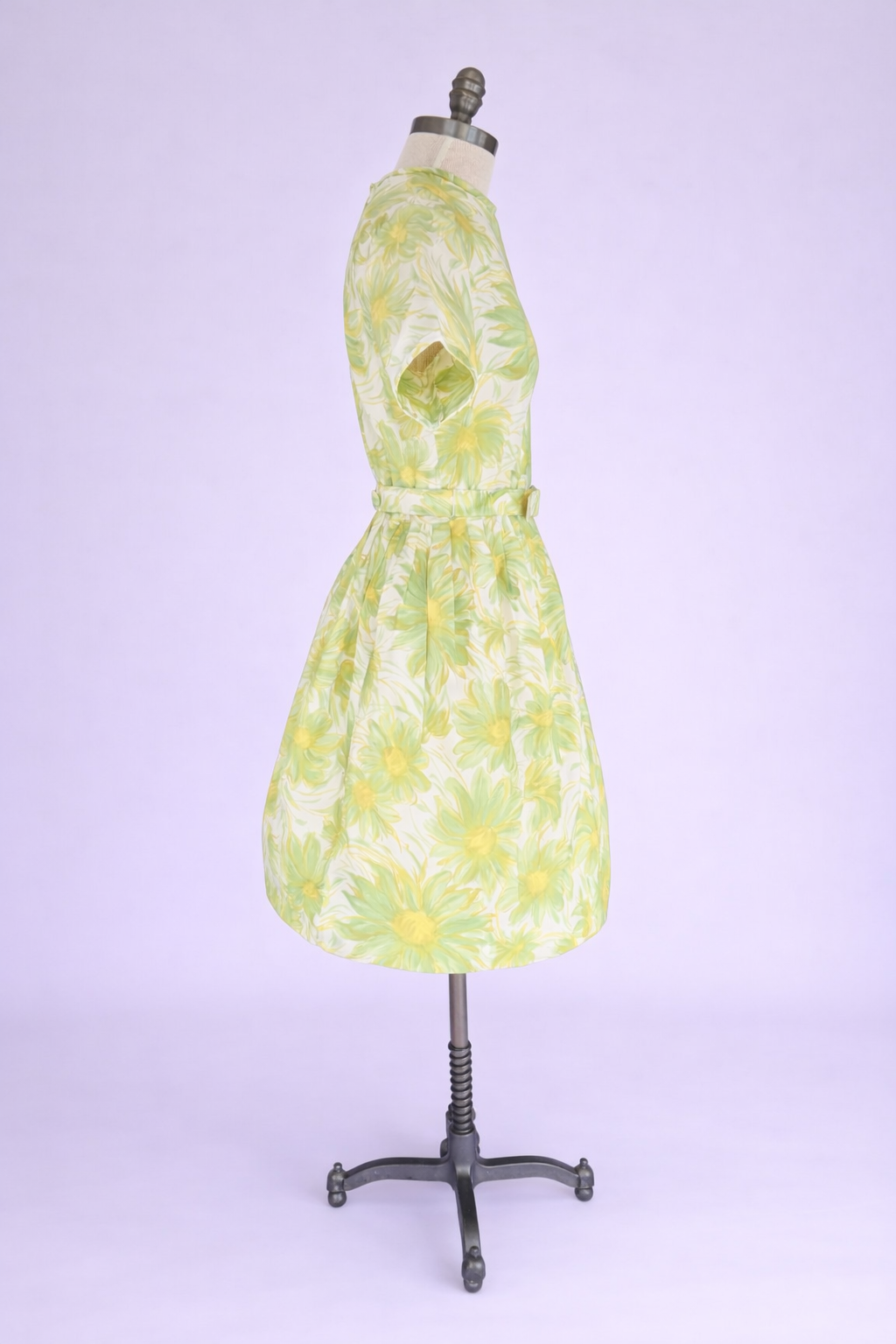 Vintage 1950s Lime Green Daffodil Dress