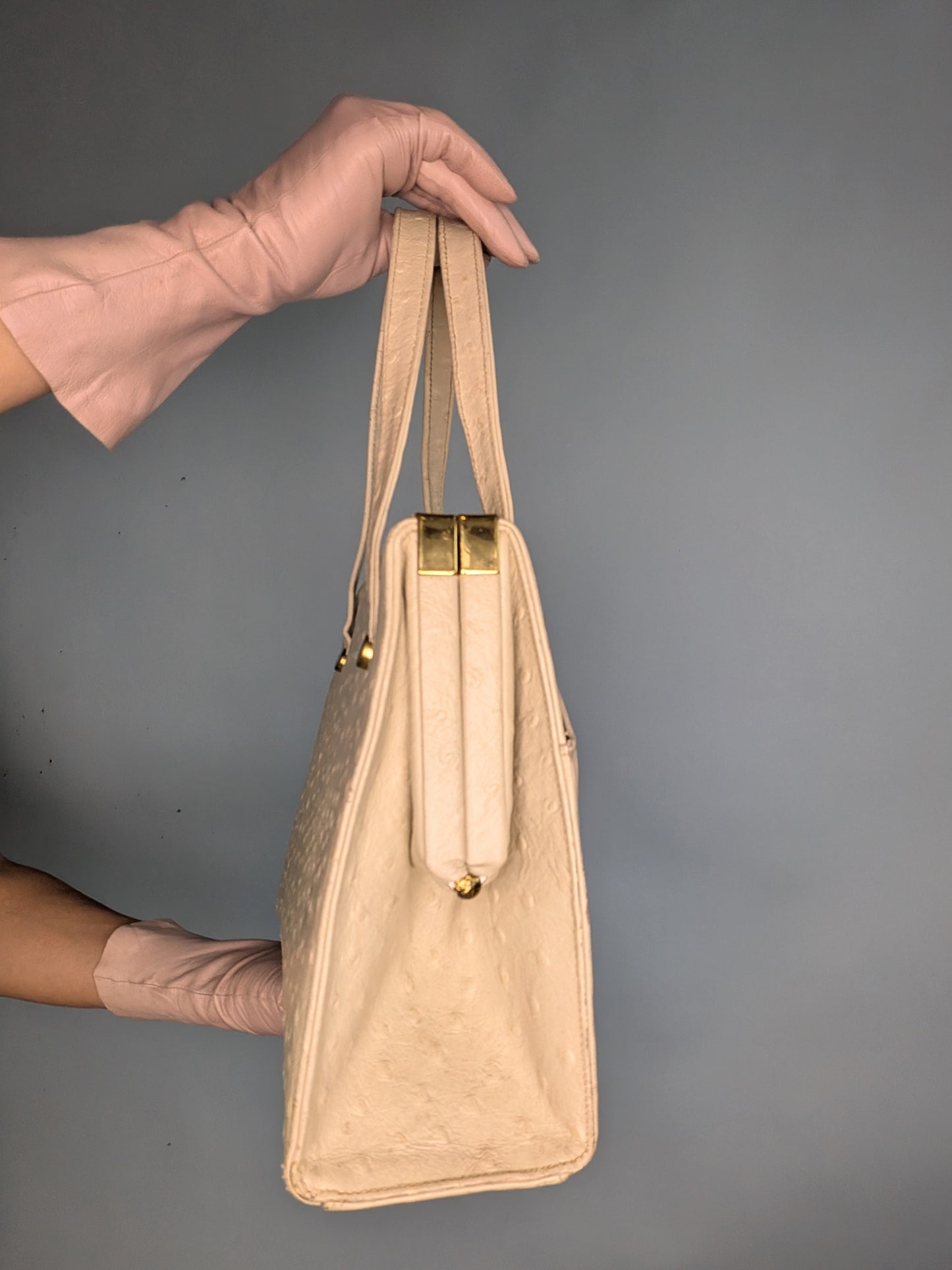 Vintage Mid-Century Lesco Lona Ostrich Handbag