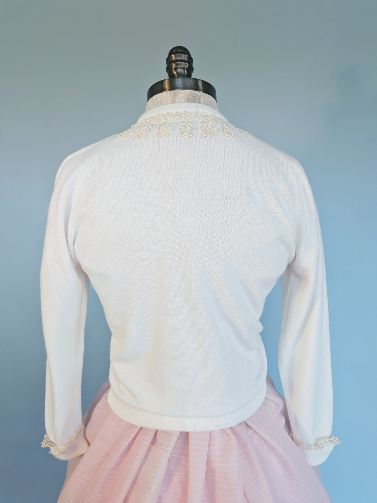 Vintage 1950s Lord & Taylor Bermuda Knit Cardigan