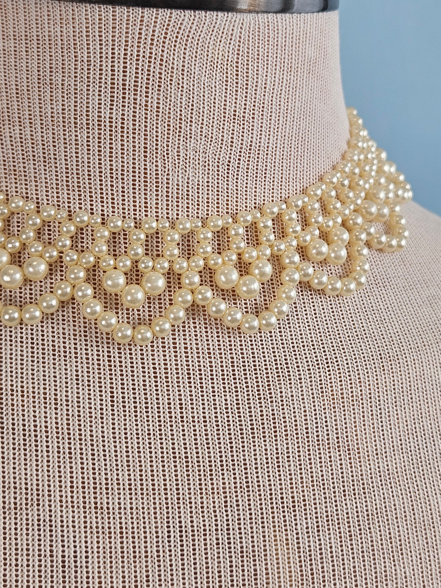 Vintage 1950s Faux Pearl Lattice Choker