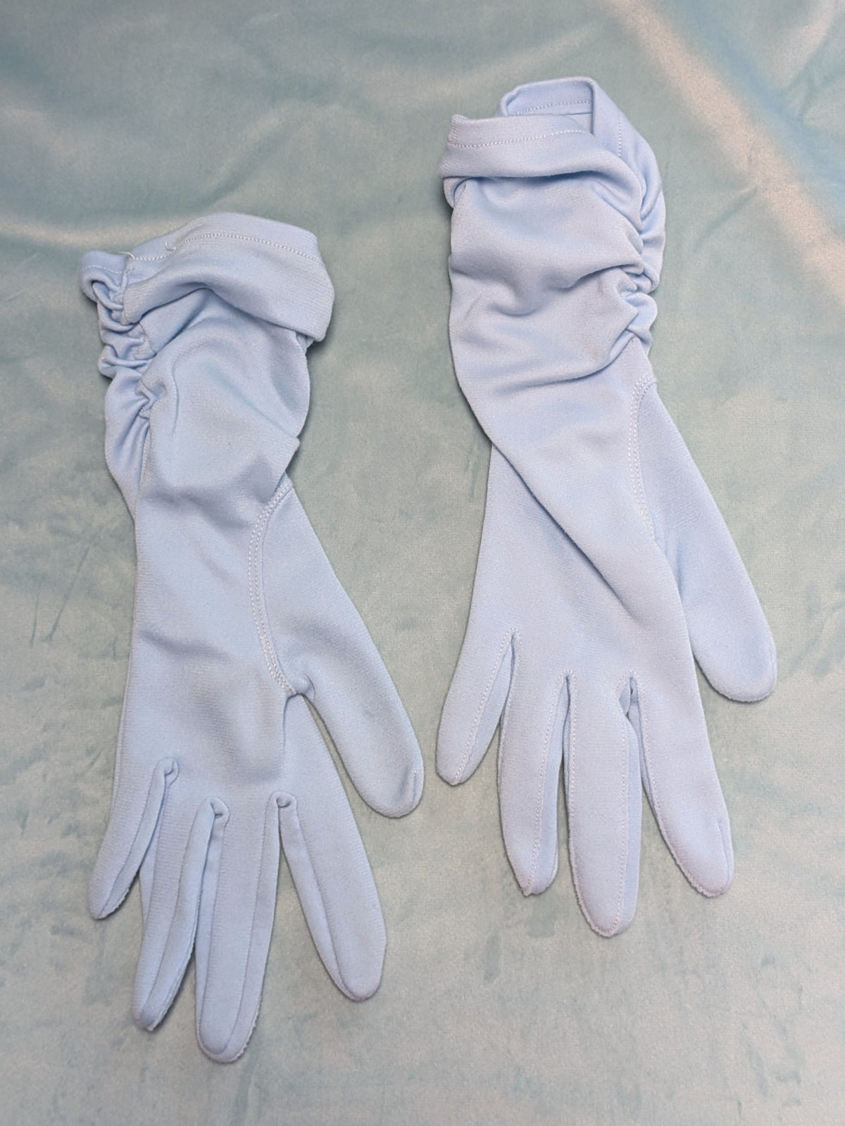 Vintage 1950s Blue Slouch Gloves