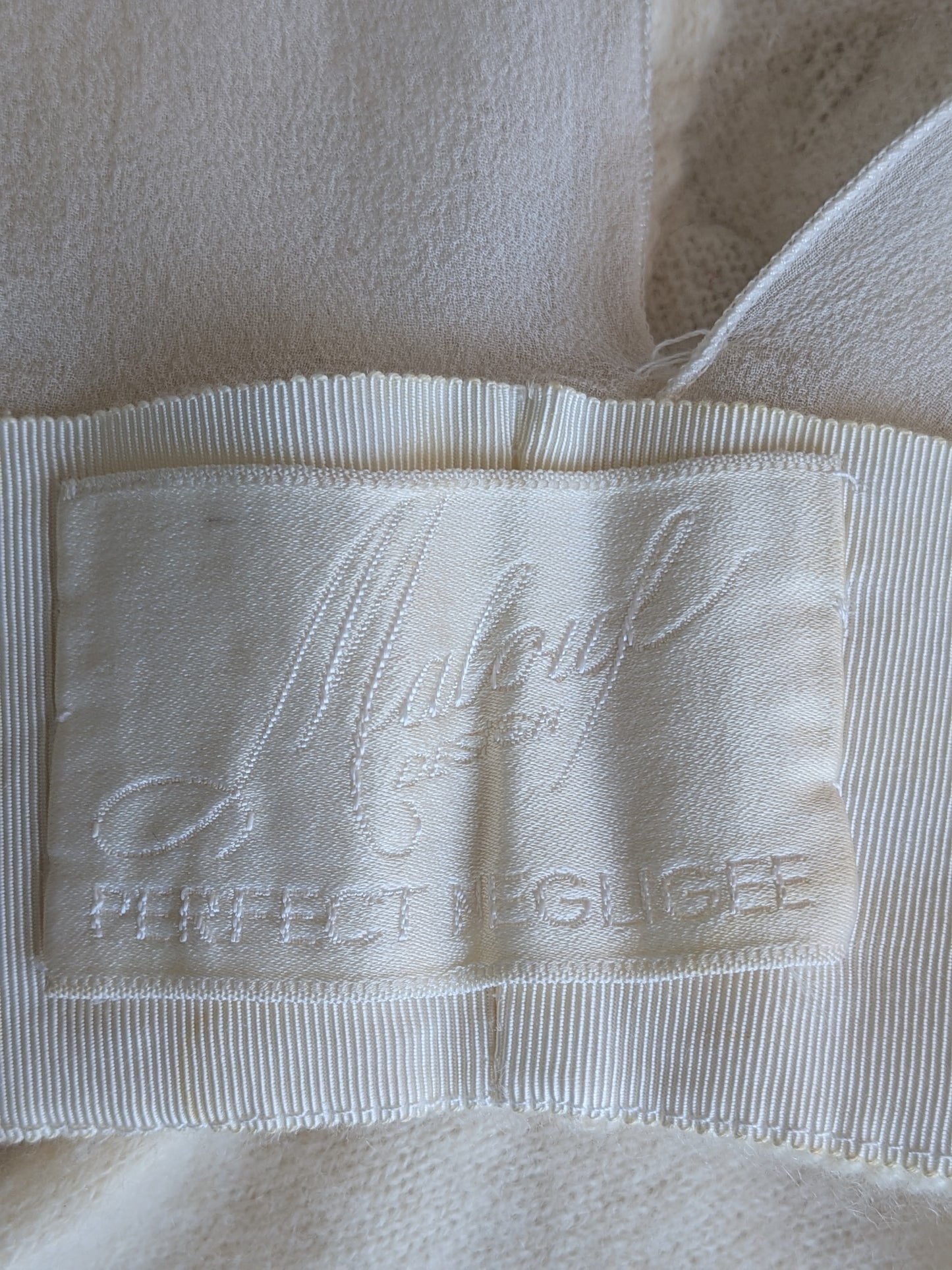 Vintage 1950s Dalton Ivory Hand Embroidered Cashmere Cardigan