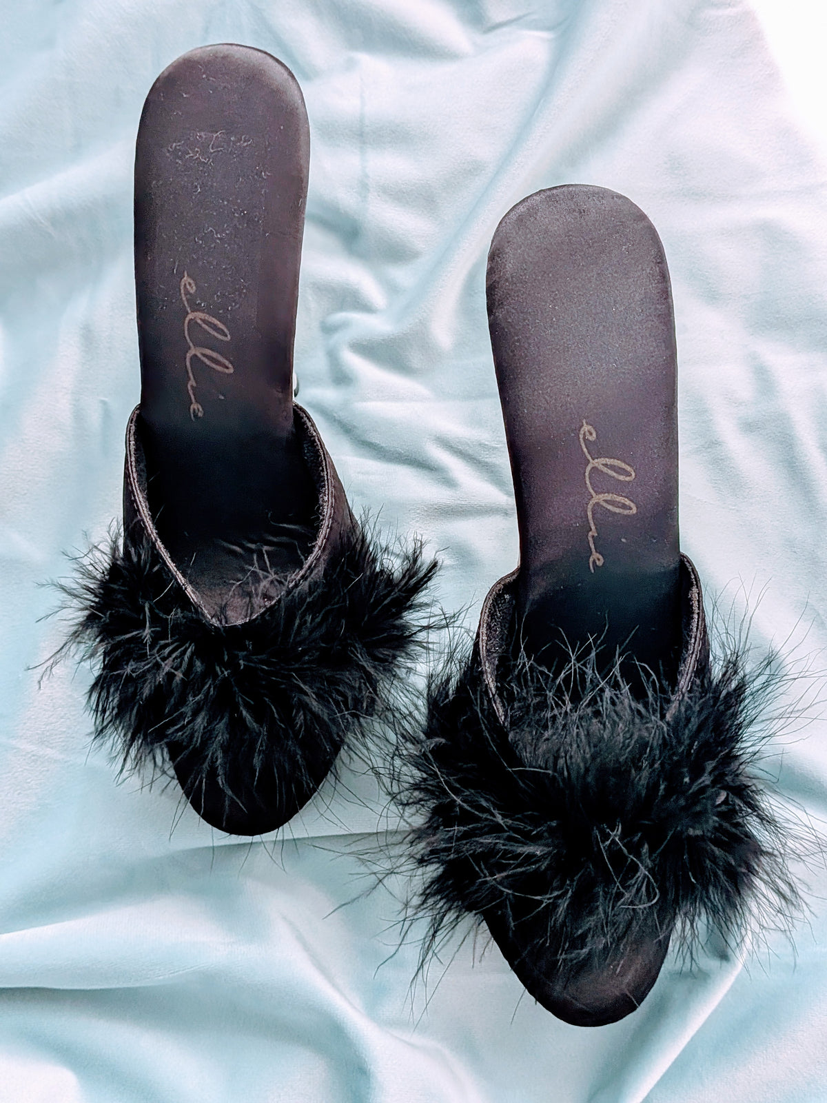 "Ellie" Black Marabou & Clear Lucite Mules