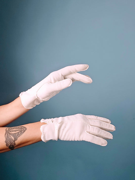 Vintage Mid-century Ivory Beaded Shorty Gloves