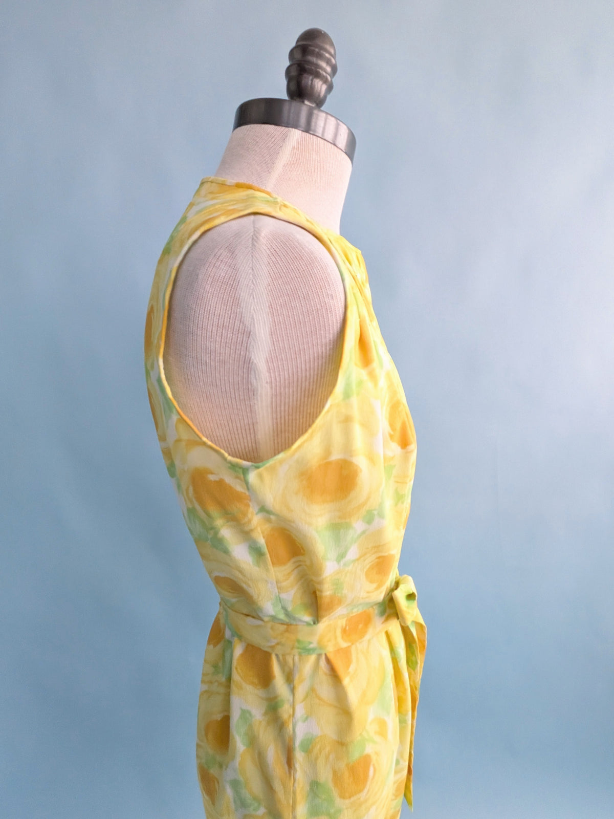 Vintage 1960s Citrus Colored Floral Shift Dress